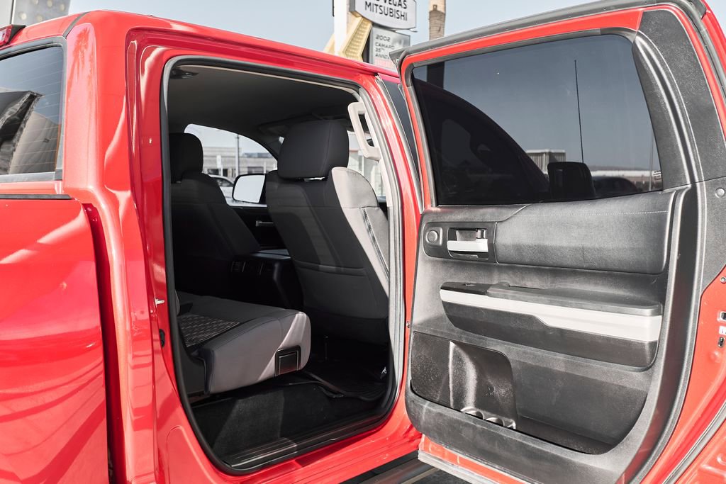 Used 2019 Toyota Tundra SR5 w/ SR5 Upgrade Package image 14