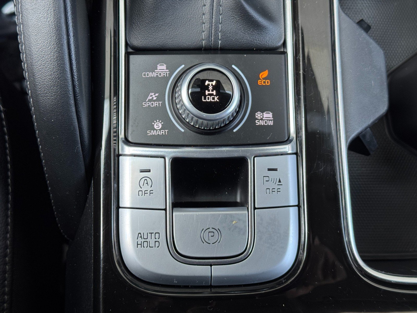Used 2021 Kia Telluride EX w/ EX Premium Package AWD/4WD image 32