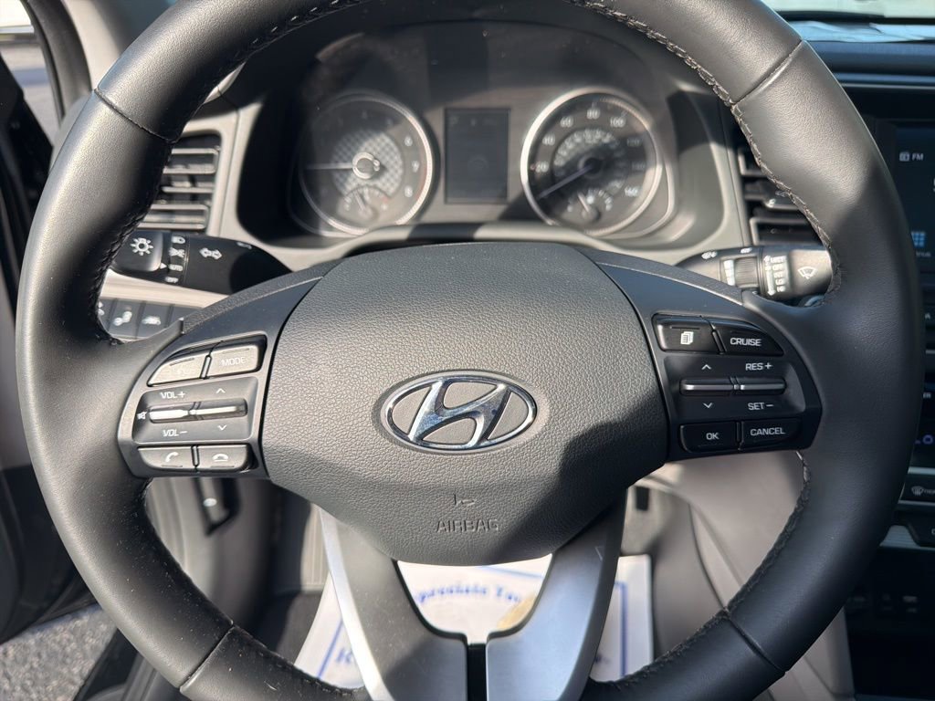Used 2020 Hyundai Elantra Value Edition w/ Cargo Package (C1) image 12