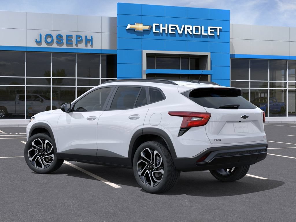 New 2026 Chevrolet Trax RS w/ Driver Confidence Package FWD video 3
