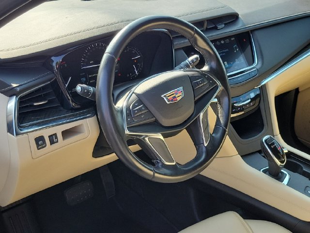 Certified 2019 Cadillac XT5 AWD image 17