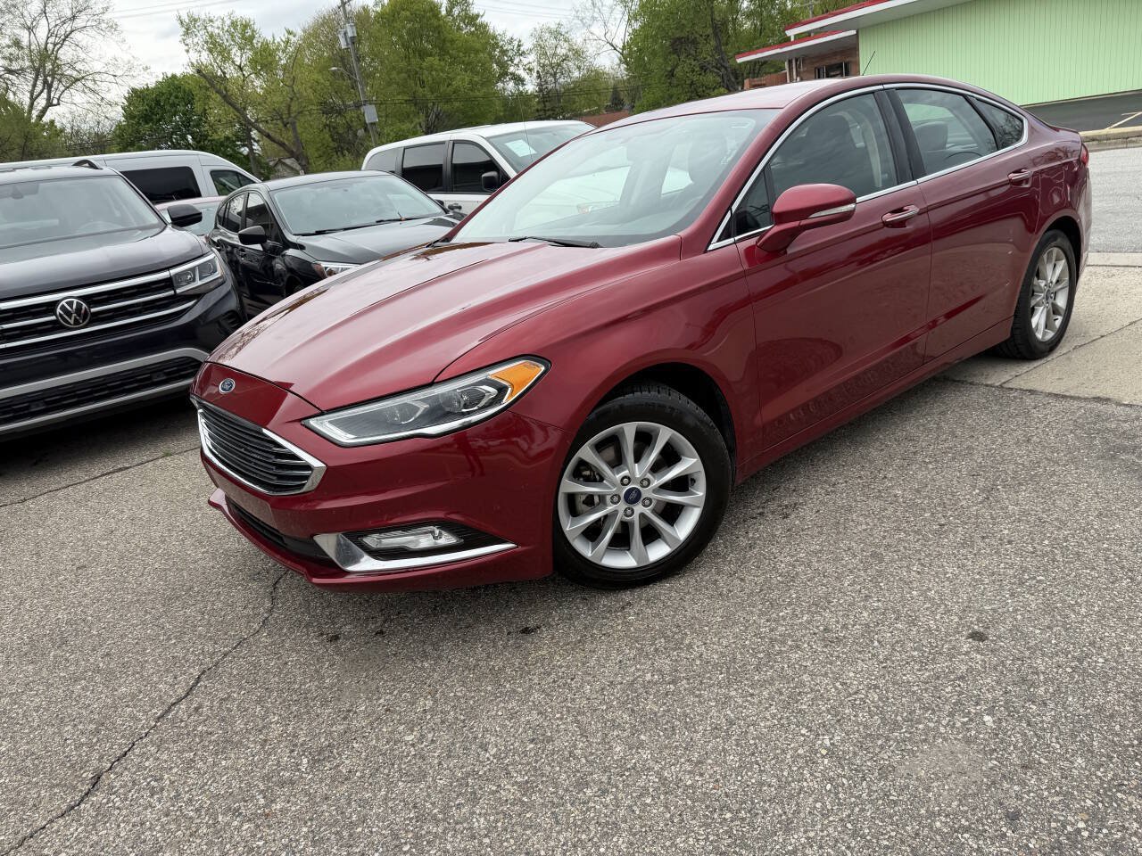 Used 2017 Ford Fusion SE w/ Fusion SE Technology Package FWD image 31