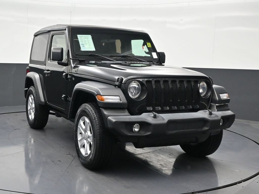 Used 2022 Jeep Wrangler Sport AWD/4WD image 8