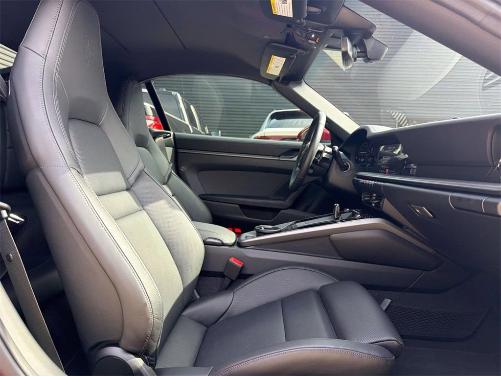 Certified 2026 Porsche 911 Carrera image 17