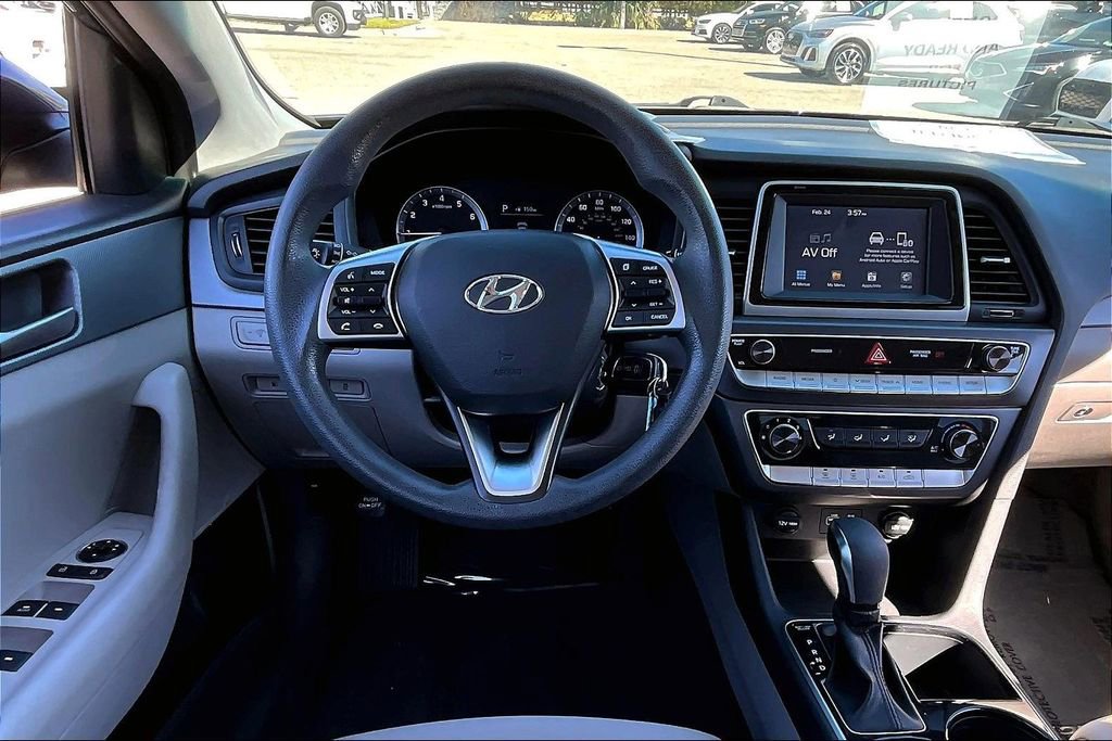 Used 2019 Hyundai Sonata SE image 18