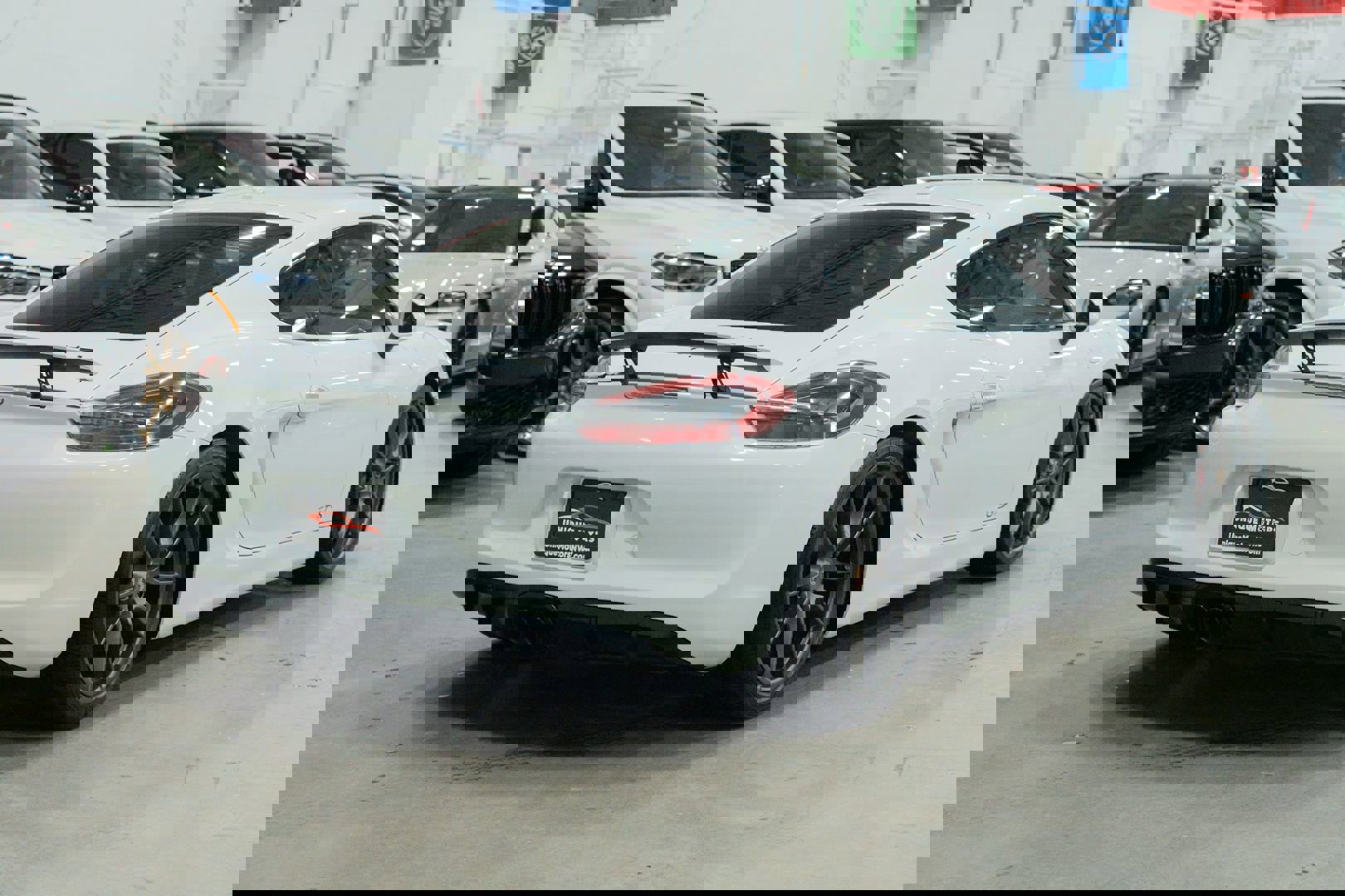 Used 2015 Porsche Cayman GTS image 8