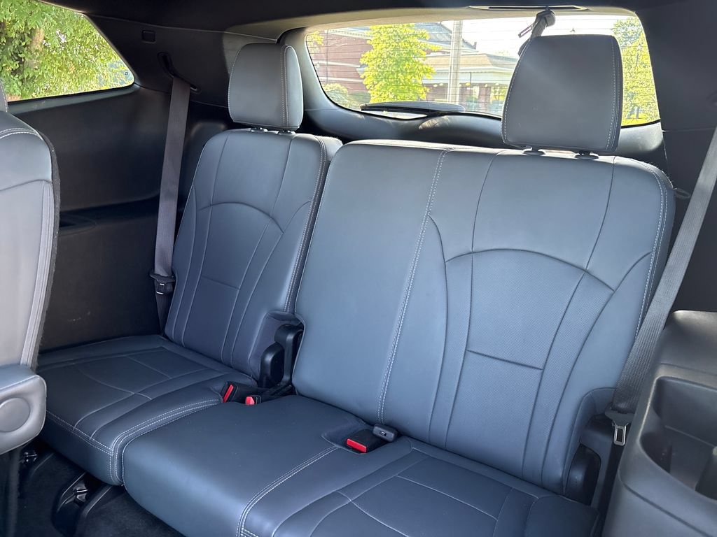Certified 2023 Buick Enclave Essence w/ Experience Buick Package AWD/4WD image 35