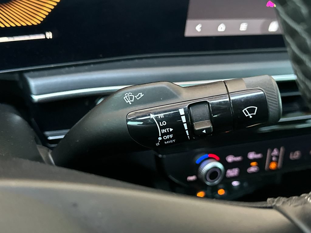Used 2025 Kia K5 GT-Line AWD/4WD image 29