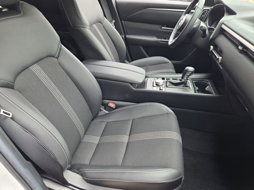 Used 2025 MAZDA CX-50 AWD 2.5 S w/ Weather Package image 14
