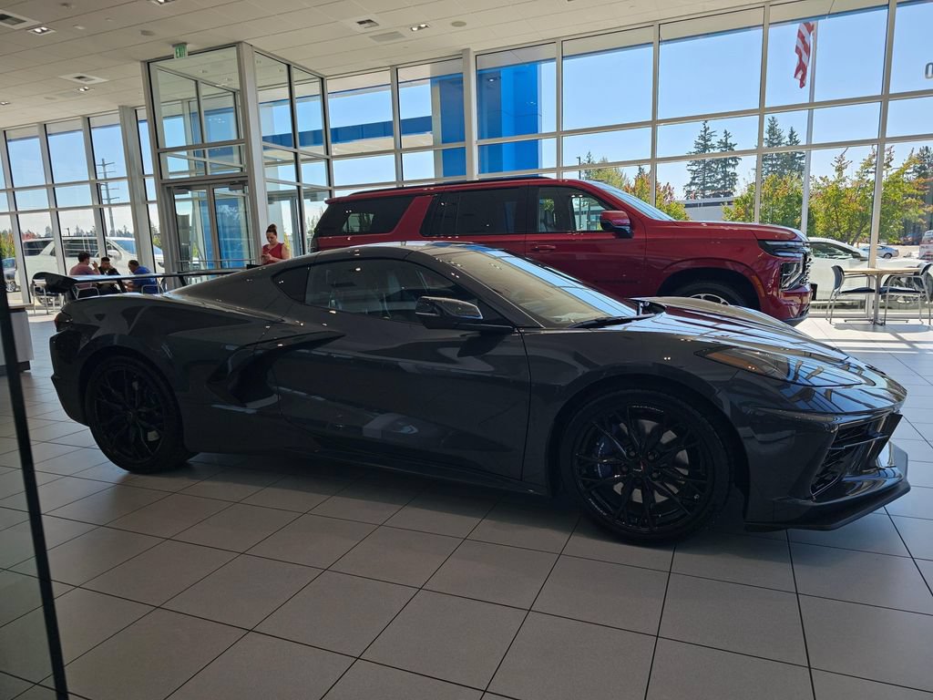 New 2027 Chevrolet Corvette Stingray Coupe w/ Z51 Performance Package RWD image 7
