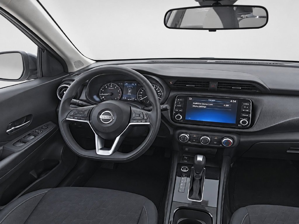 Used 2024 Nissan Kicks SV FWD image 32