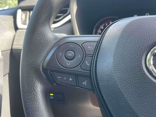 Used 2025 Toyota RAV4 XLE AWD/4WD image 23