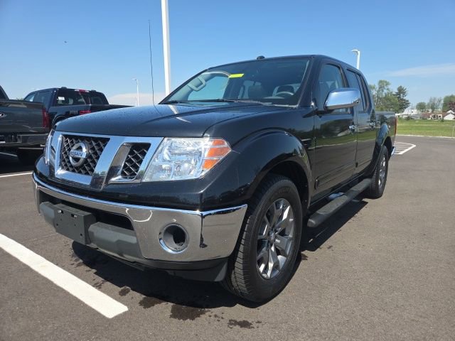 Used 2019 Nissan Frontier SL RWD image 2