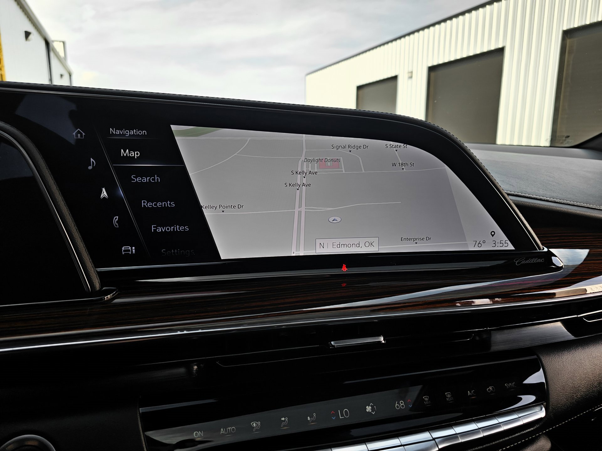 Used 2022 Cadillac Escalade ESV Premium Luxury w/ LPO, Floor Liner Package image 37