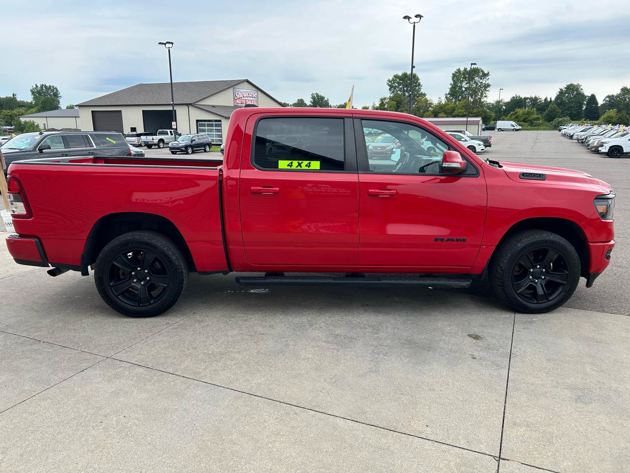 Used 2020 RAM 1500 Big Horn AWD/4WD image 4