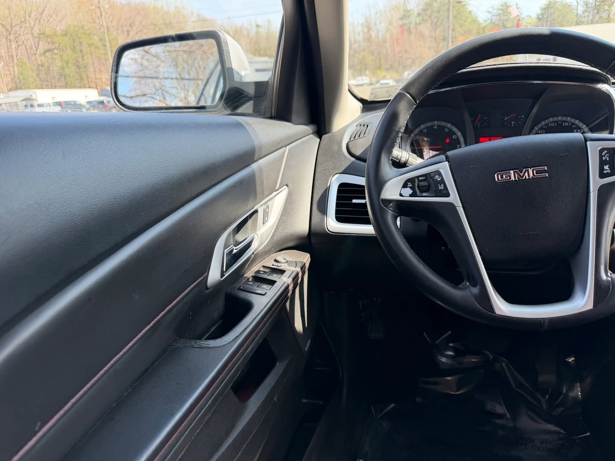 Used 2015 GMC Terrain SLT w/ Safety Package image 31