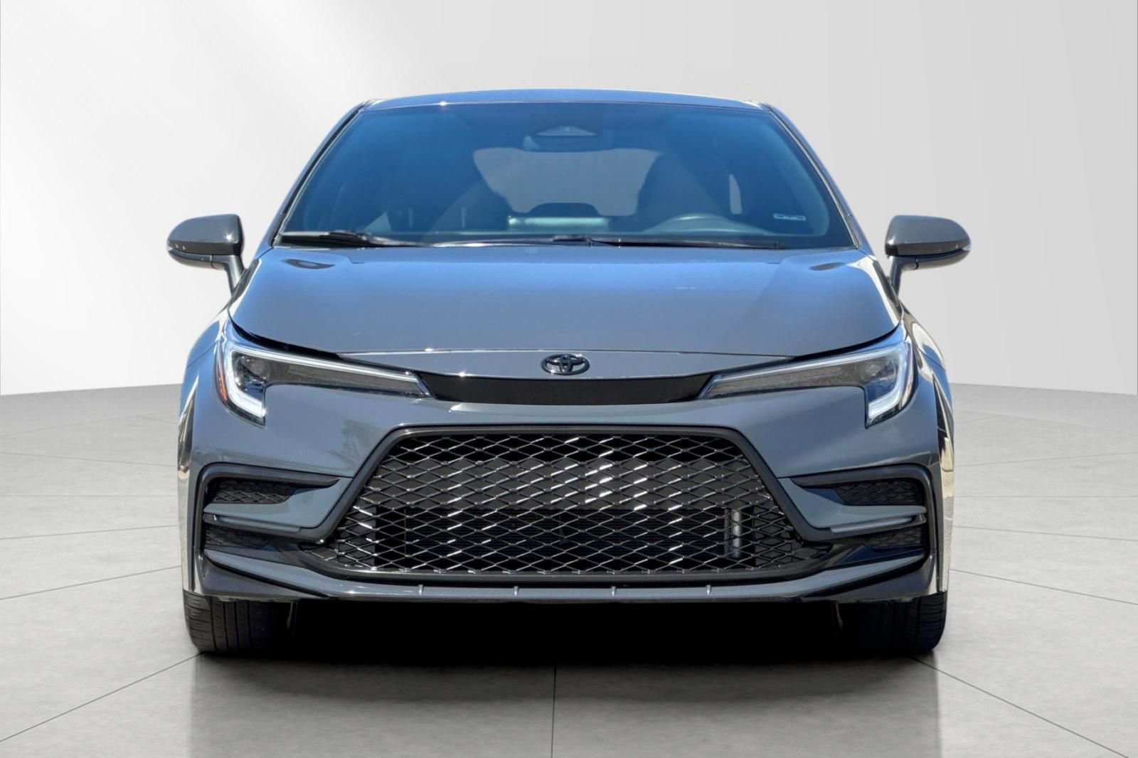 Used 2025 Toyota Corolla SE image 9
