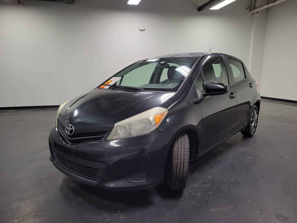 Used 2012 Toyota Yaris LE image 4