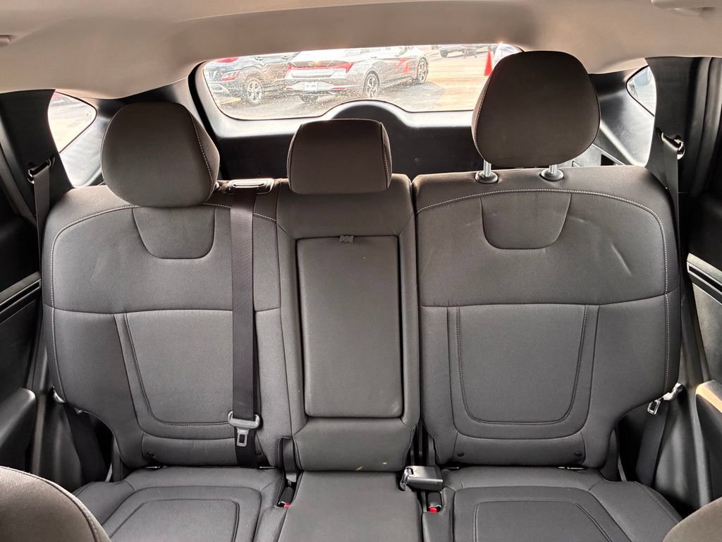 Used 2023 Hyundai Tucson SE AWD/4WD image 15