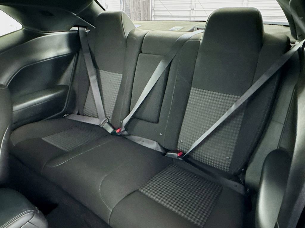 Used 2022 Dodge Challenger R/T Scat Pack RWD image 14