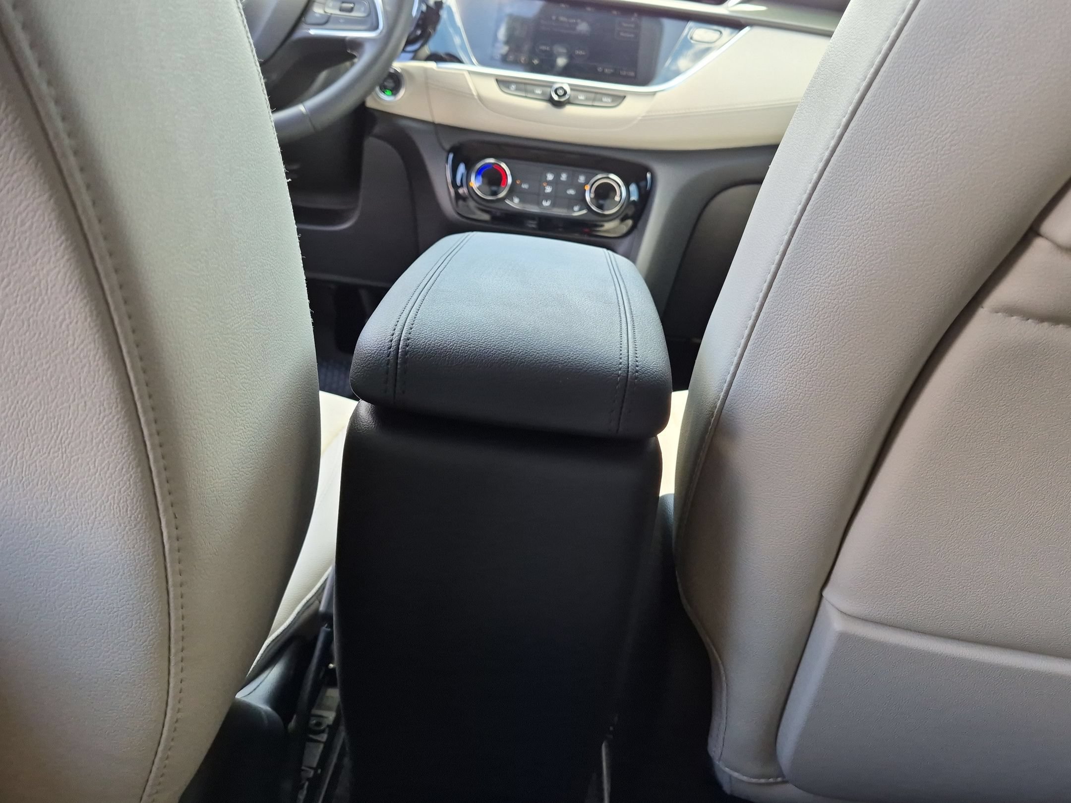 Certified 2023 Buick Encore GX Preferred w/ Cold Weather Comfort Package FWD image 19