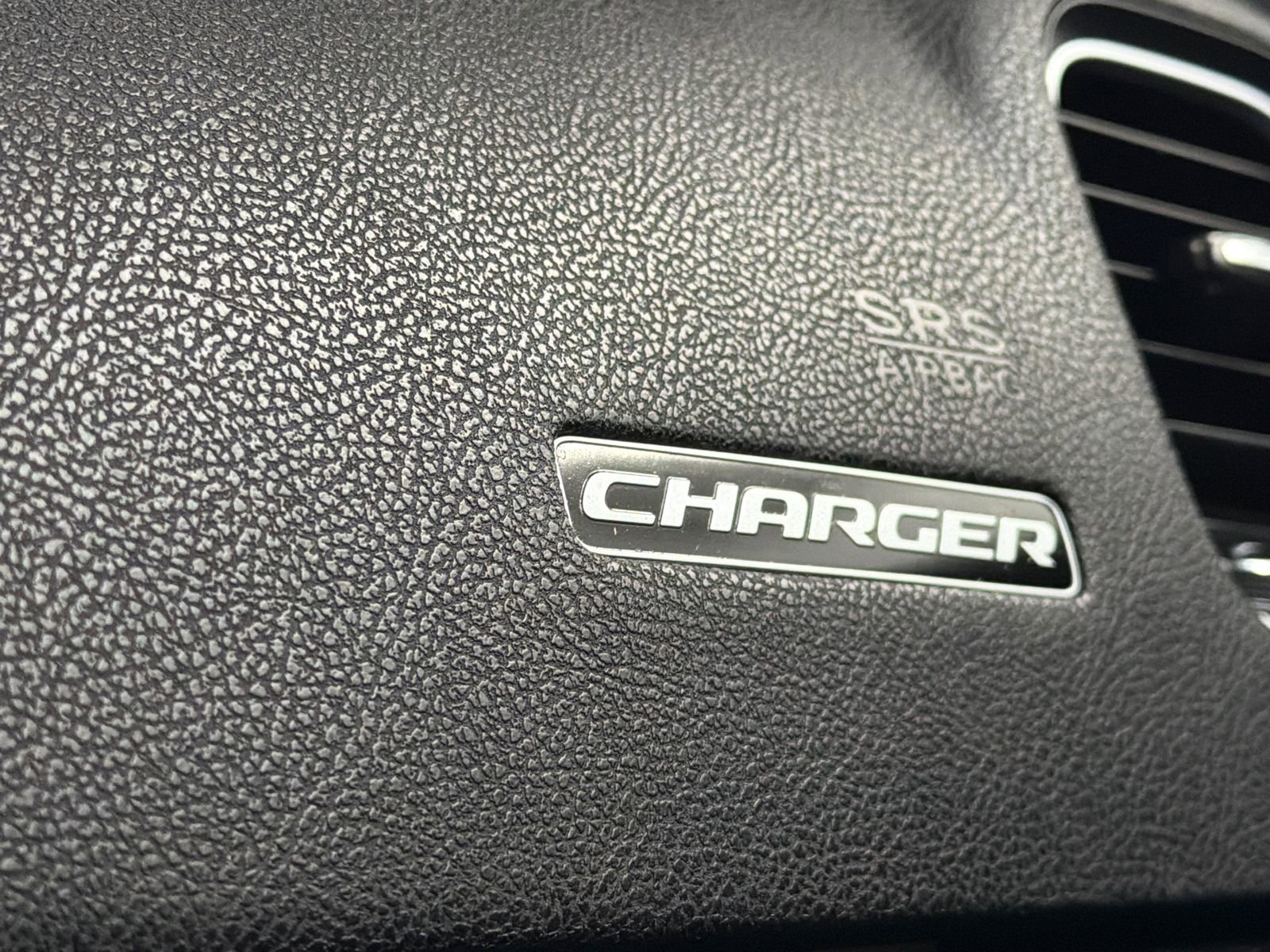 Used 2023 Dodge Charger SXT w/ Cold Weather Package RWD image 27