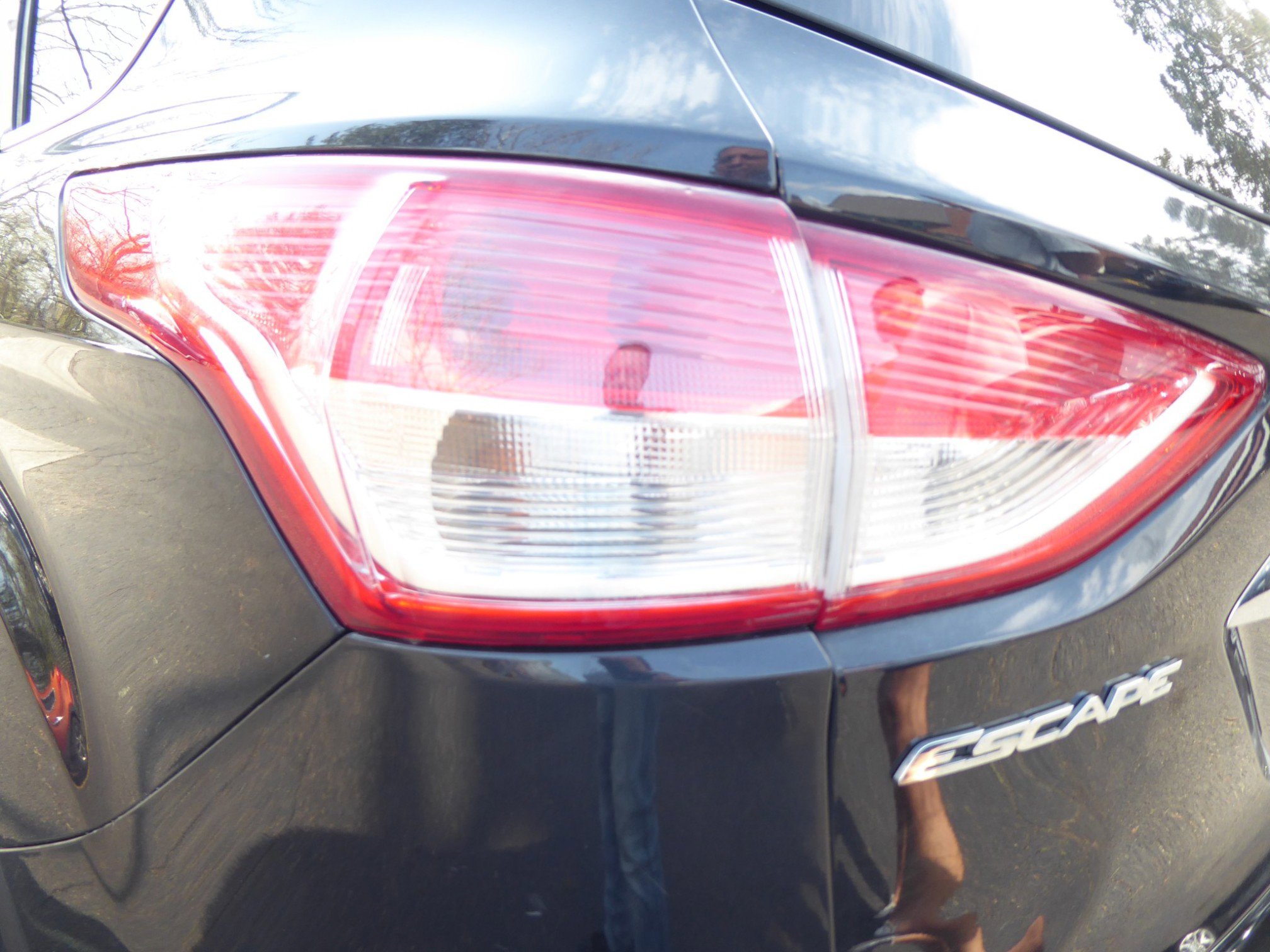 Used 2015 Ford Escape Titanium FWD image 22