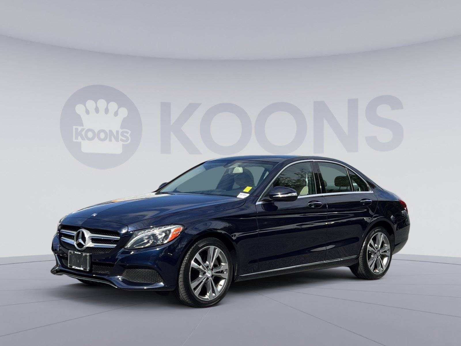 Used 2015 Mercedes-Benz C 300 4MATIC Sedan image 5