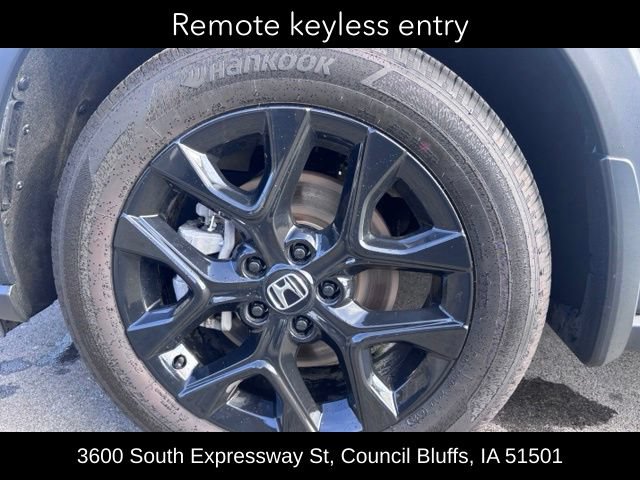 Used 2025 Honda HR-V Sport image 12