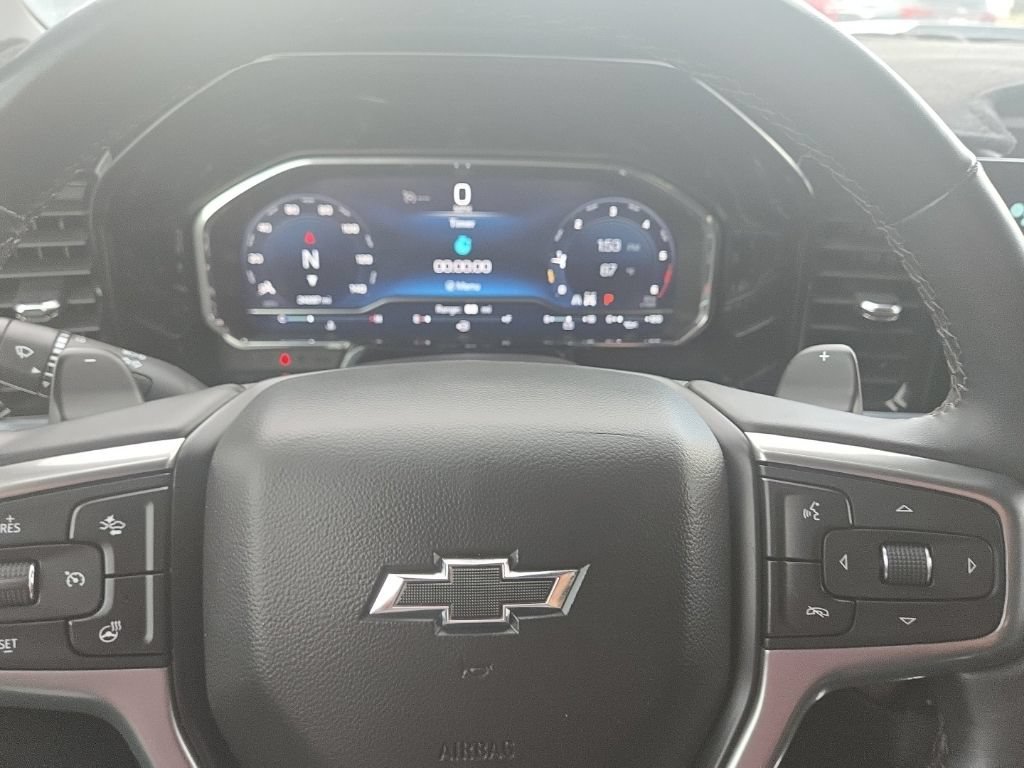 Used 2024 Chevrolet Silverado 1500 LT Trail Boss w/ Convenience Package II AWD/4WD image 39