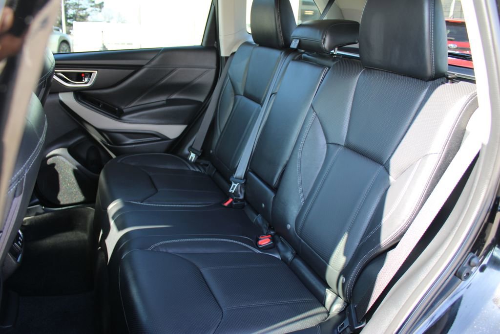 Certified 2024 Subaru Forester Limited image 29