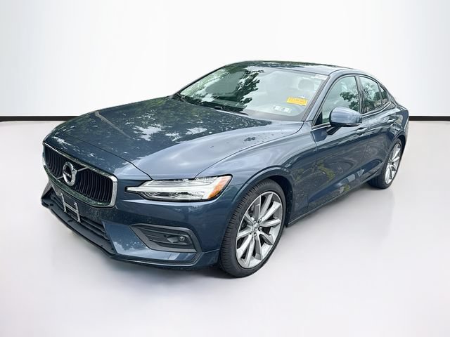 Used 2021 Volvo S60 T6 Momentum w/ Protection Package AWD/4WD image 4