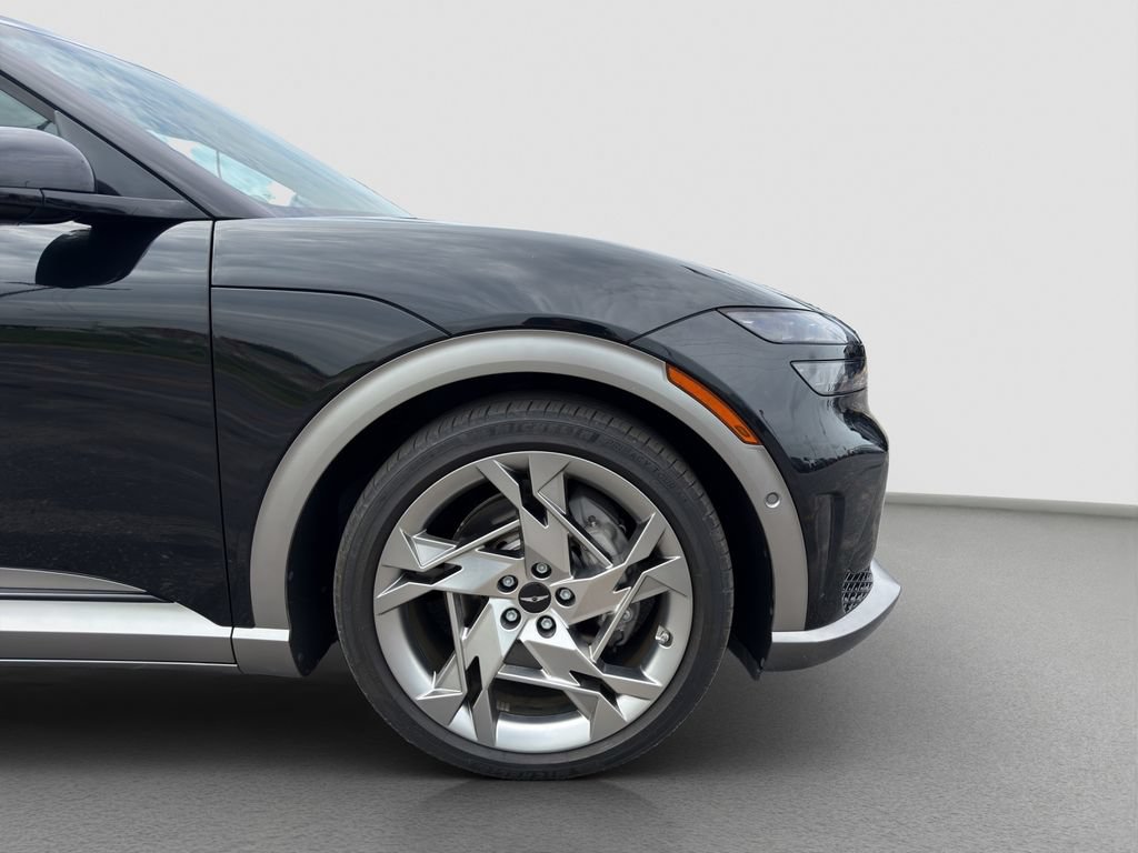 Used 2023 Genesis GV60 Performance AWD/4WD image 23