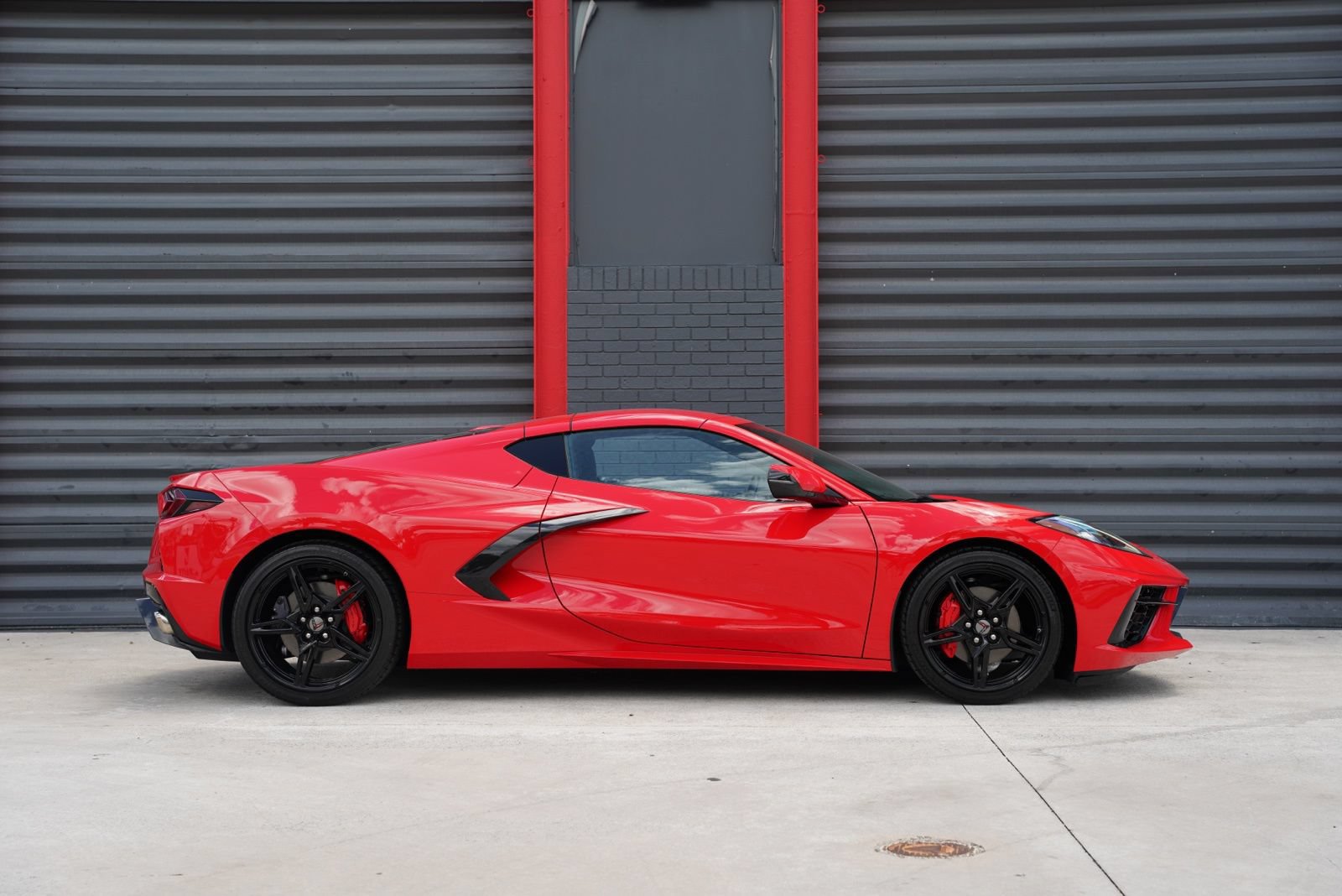 Used 2023 Chevrolet Corvette Stingray Premium Cpe w/ 3LT RWD image 2
