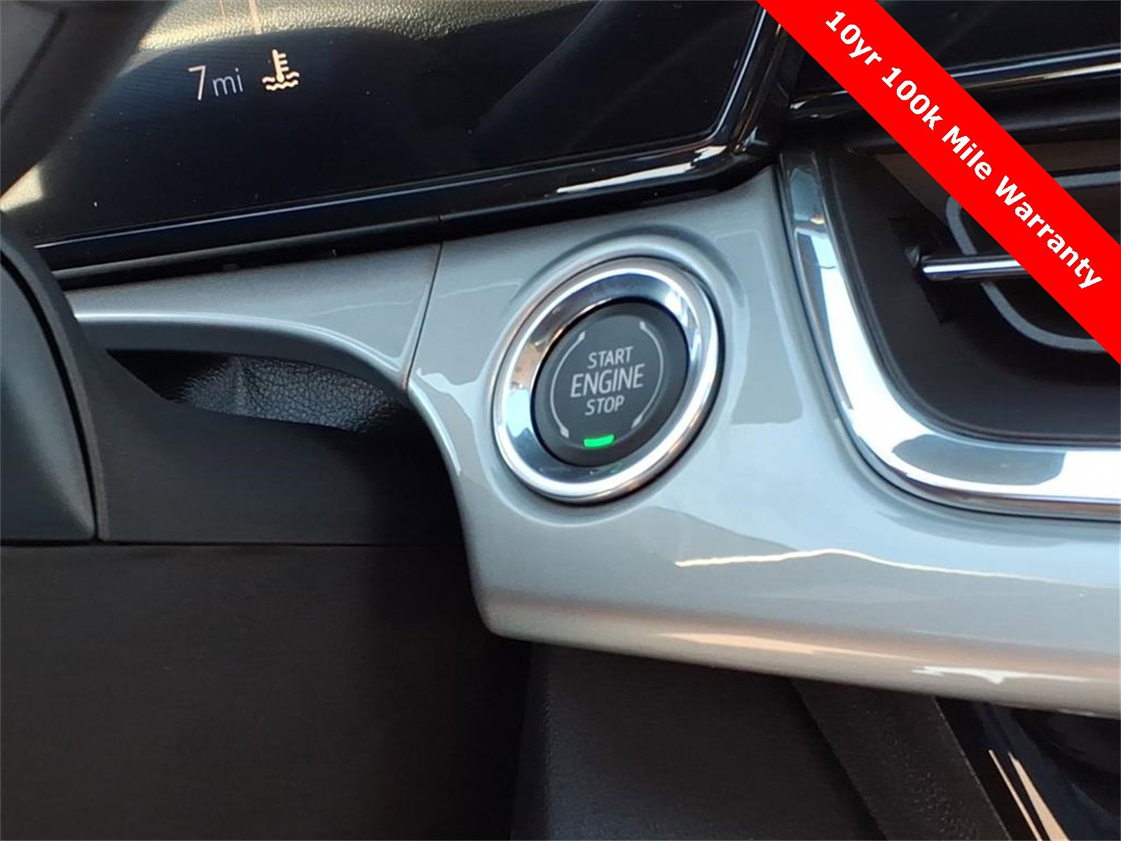 New 2026 Chevrolet Trax LT w/ Driver Confidence Package image 21