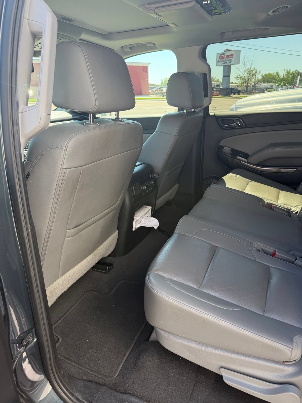 Used 2019 Chevrolet Suburban LT AWD/4WD image 21