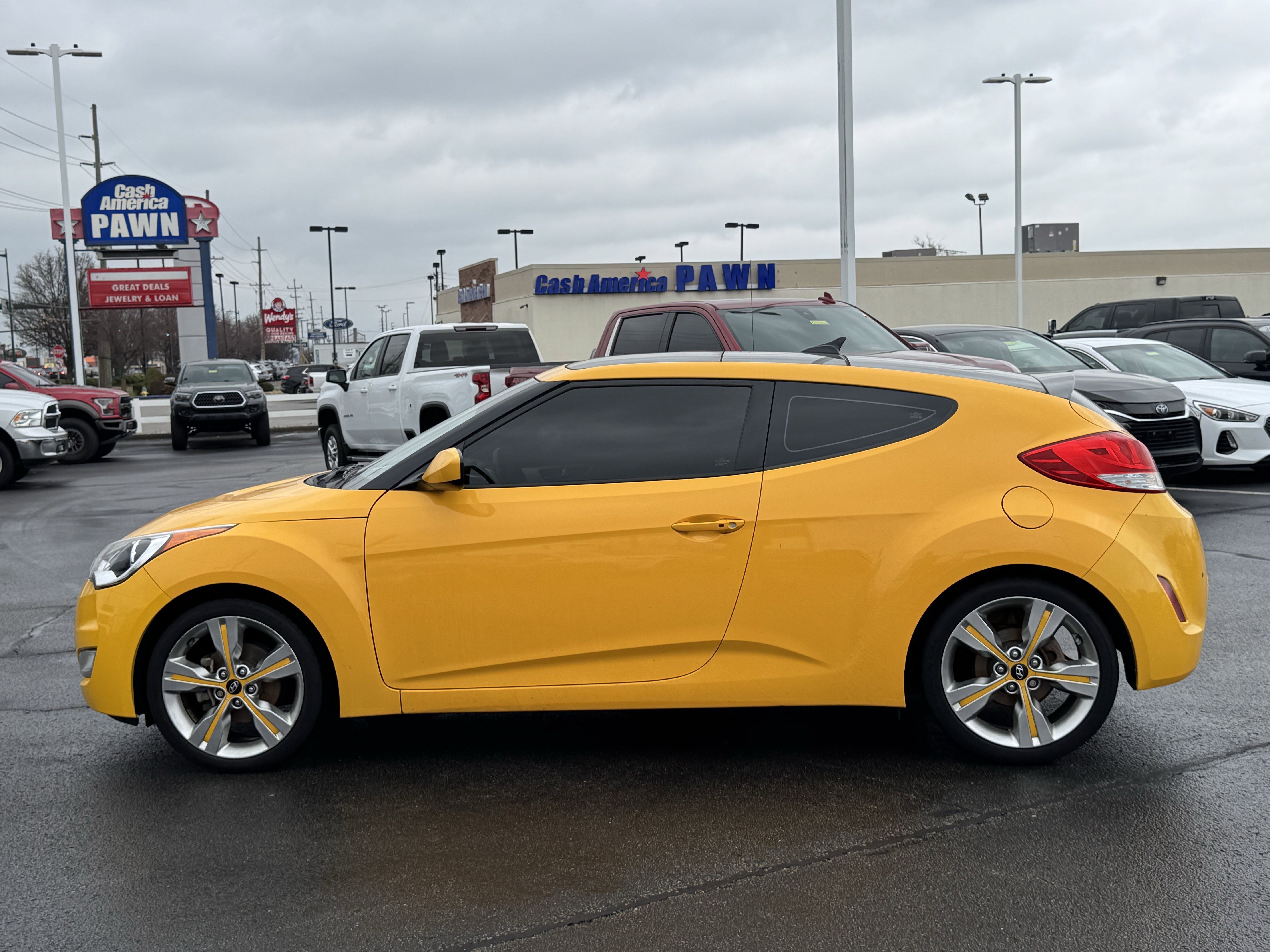 Used 2016 Hyundai Veloster w/ Option Group 02 image 13
