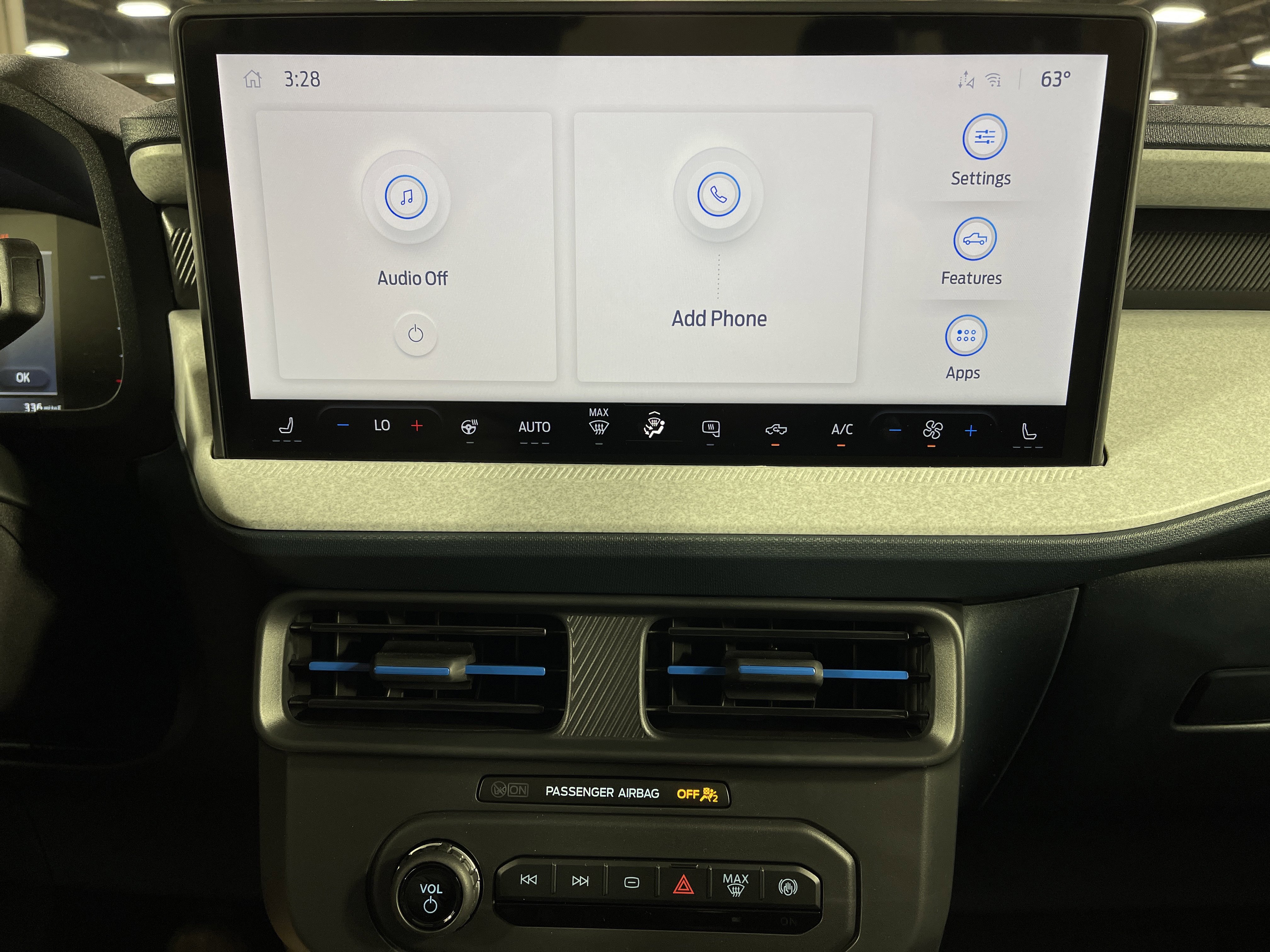 New 2025 Ford Maverick XLT w/ XLT Luxury Package image 24