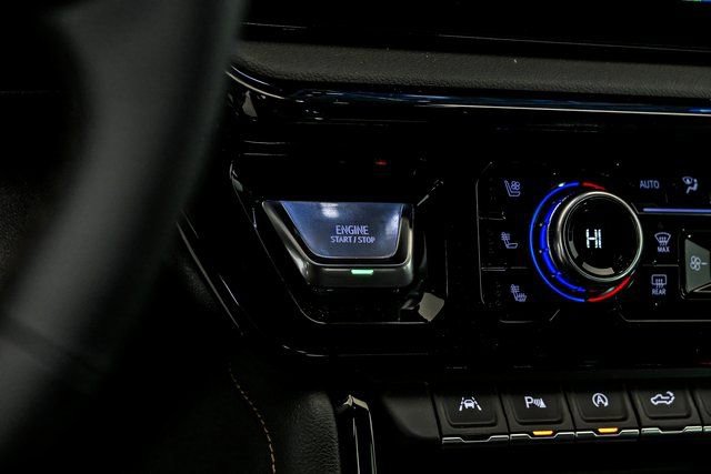 New 2026 GMC Sierra 1500 AT4 w/ Technology Package image 14