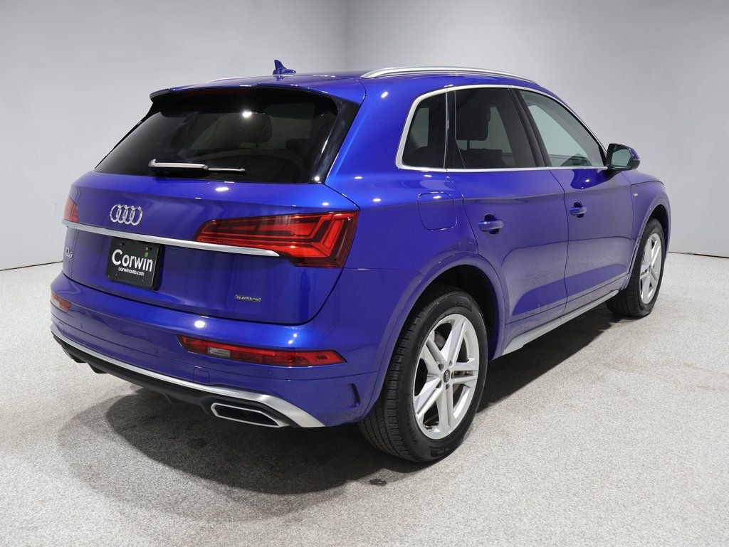 Used 2023 Audi Q5 e Premium AWD/4WD image 3