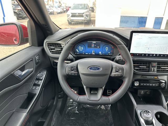 Used 2024 Ford Escape ST-Line Elite w/ Premium Technology Package image 13
