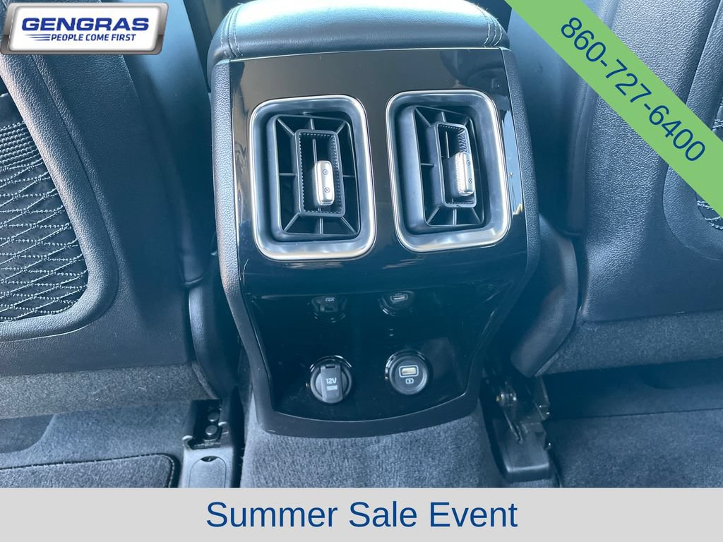 Used 2023 Kia Sorento SX AWD/4WD image 34