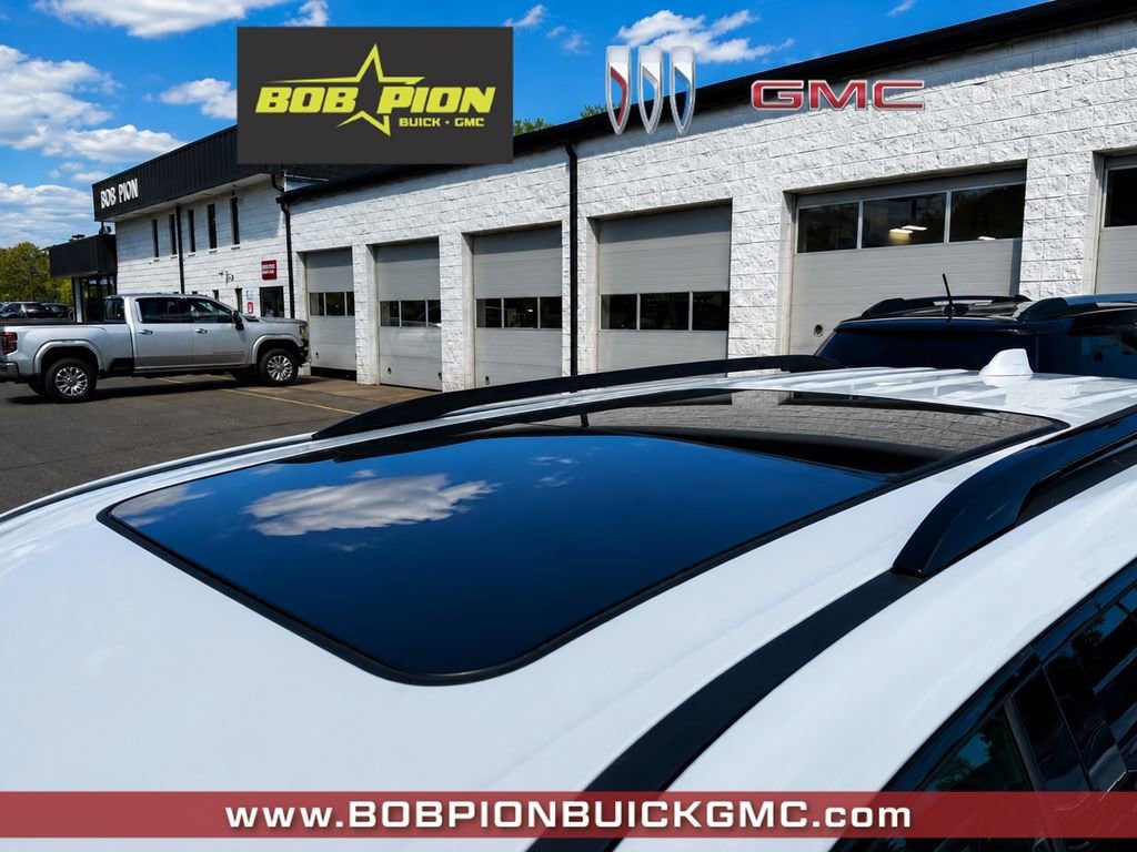 New 2026 GMC Acadia Elevation w/ Black Edition AWD/4WD image 6