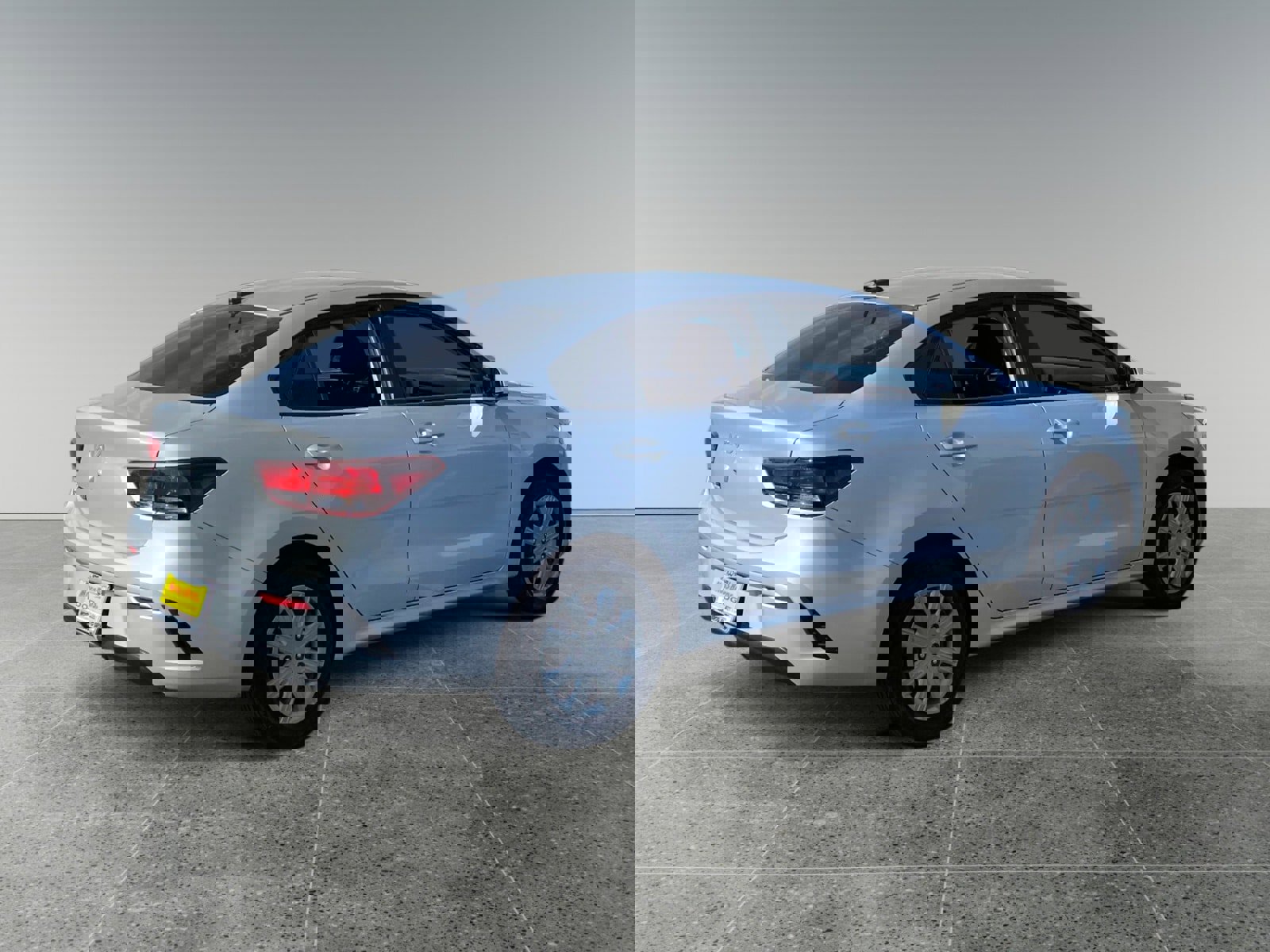 Used 2023 Kia Rio LX image 5