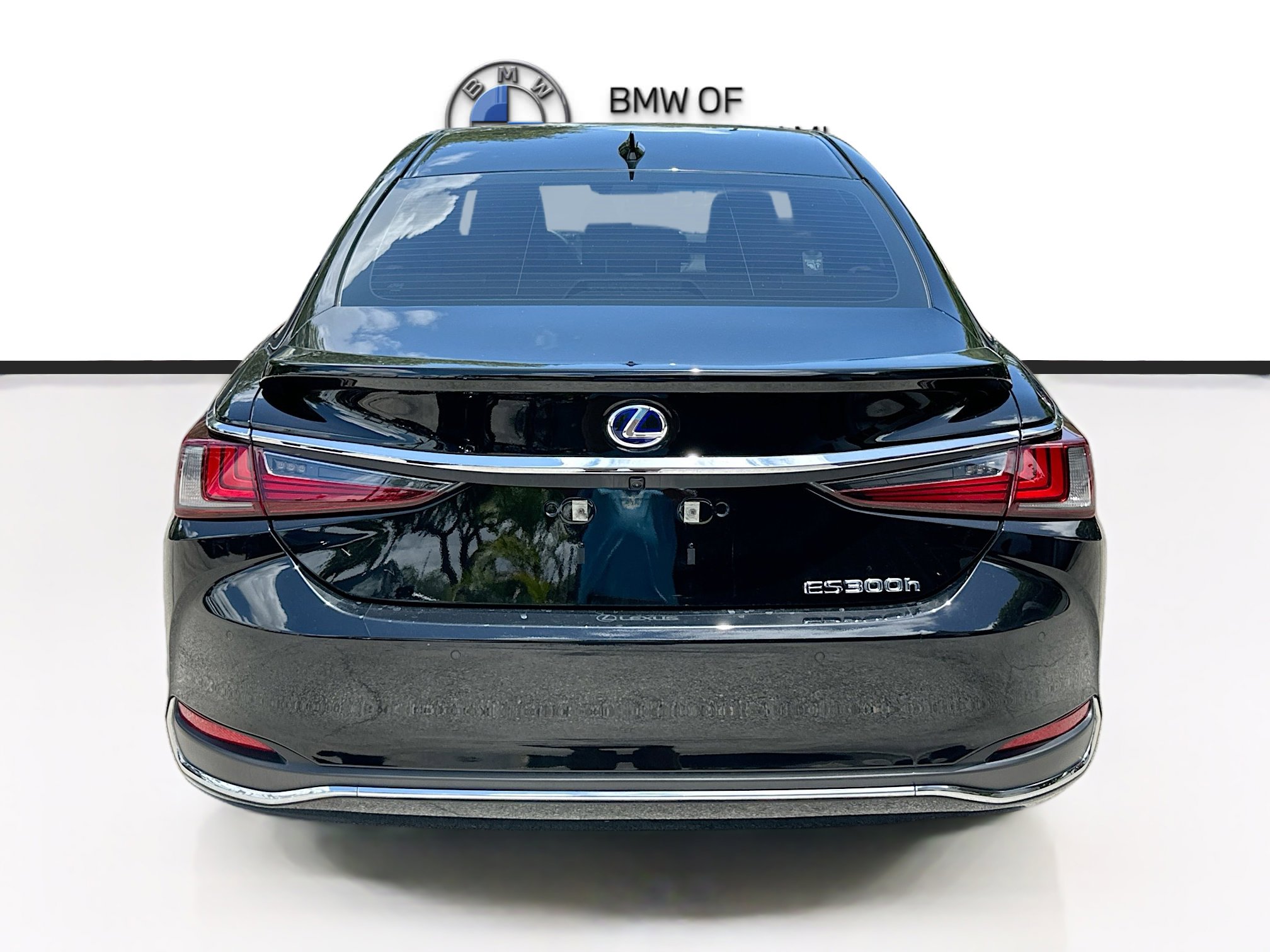 Used 2020 Lexus ES 300h w/ Premium Package FWD image 6