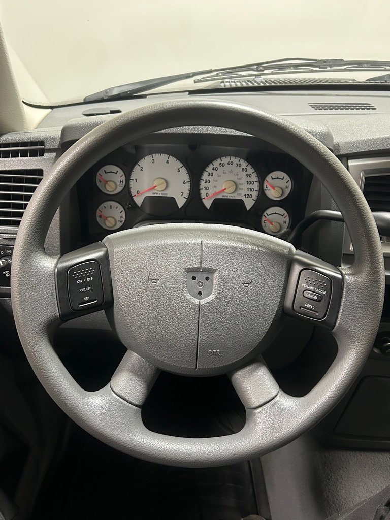 Used 2008 Dodge Ram 1500 Truck SLT image 15