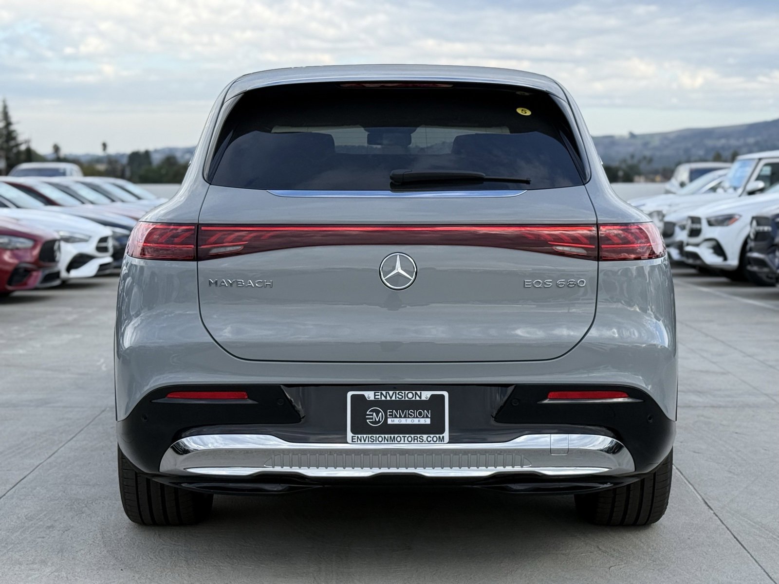 New 2025 Mercedes-Benz Maybach EQS 680 4MATIC image 9