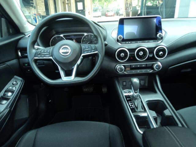 Used 2024 Nissan Sentra SV image 8