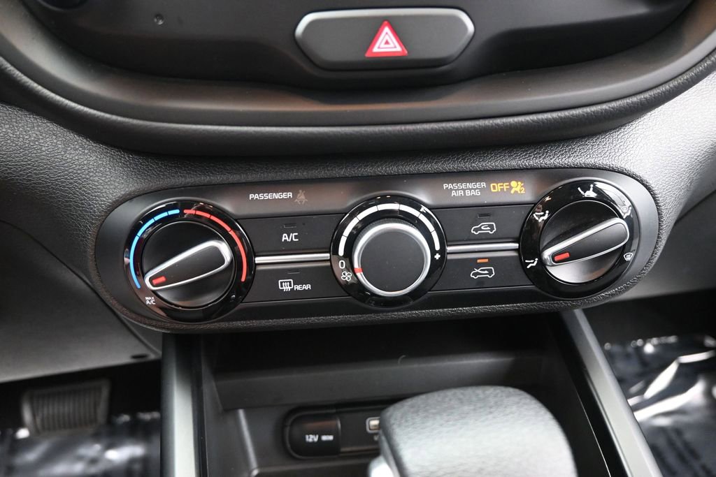 Certified 2024 Kia Soul LX w/ Option Group 015 FWD image 27