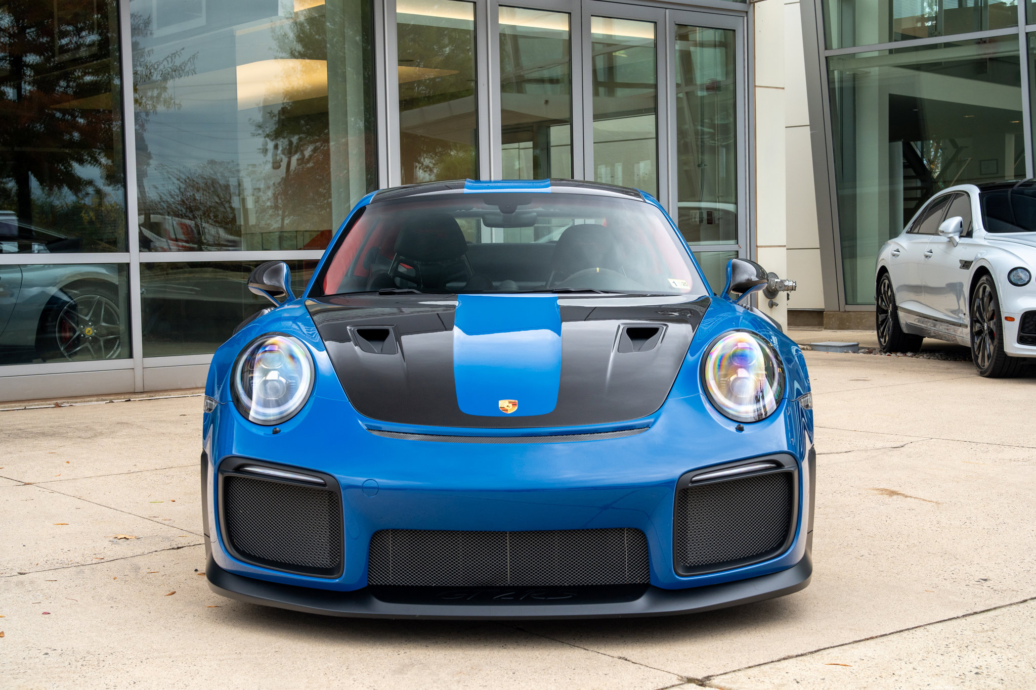 Used 2018 Porsche 911 GT2 RS image 7